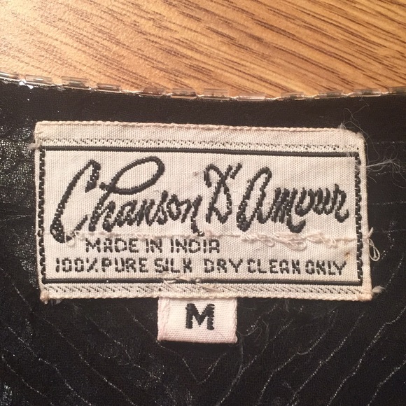 Sequins sleeveless top in silver and pink - Picture 3 of 5